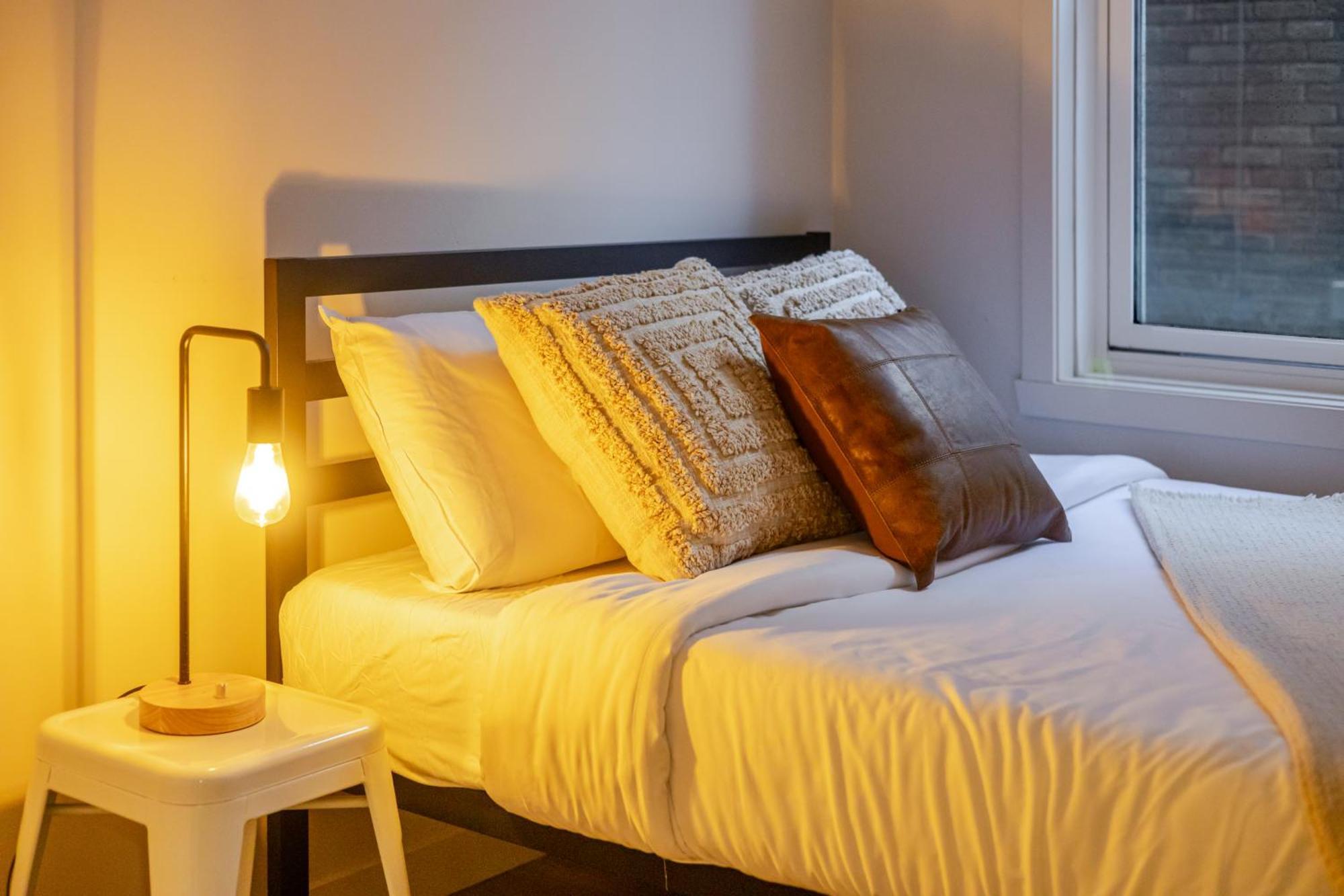 Bright 3br 2ba In The Plateau Montreal